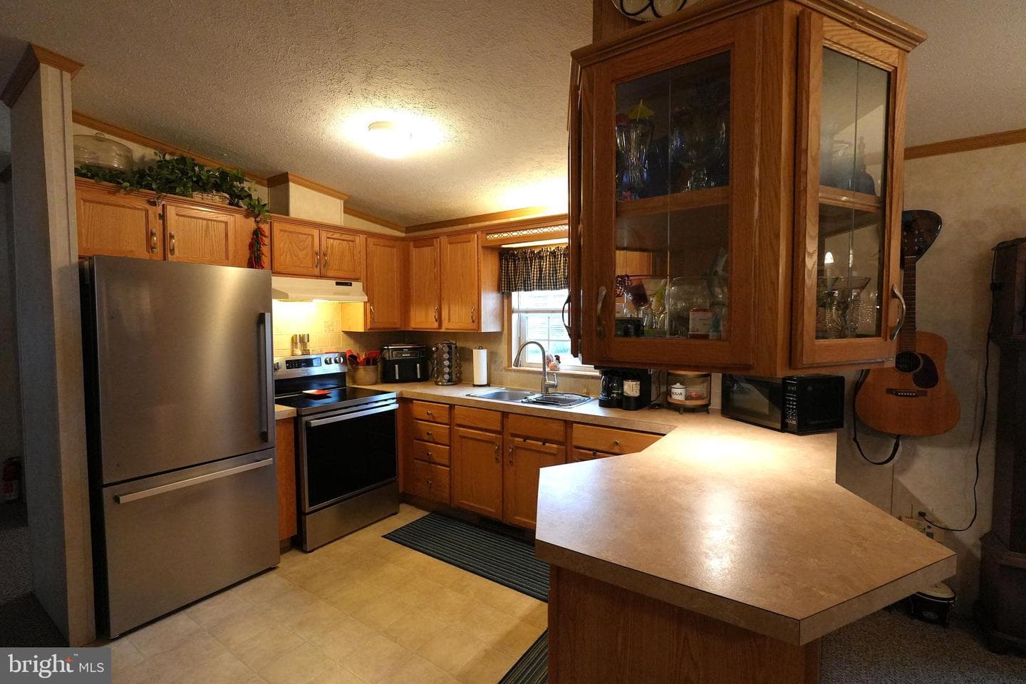 16 Shamrock Avenue photo 7