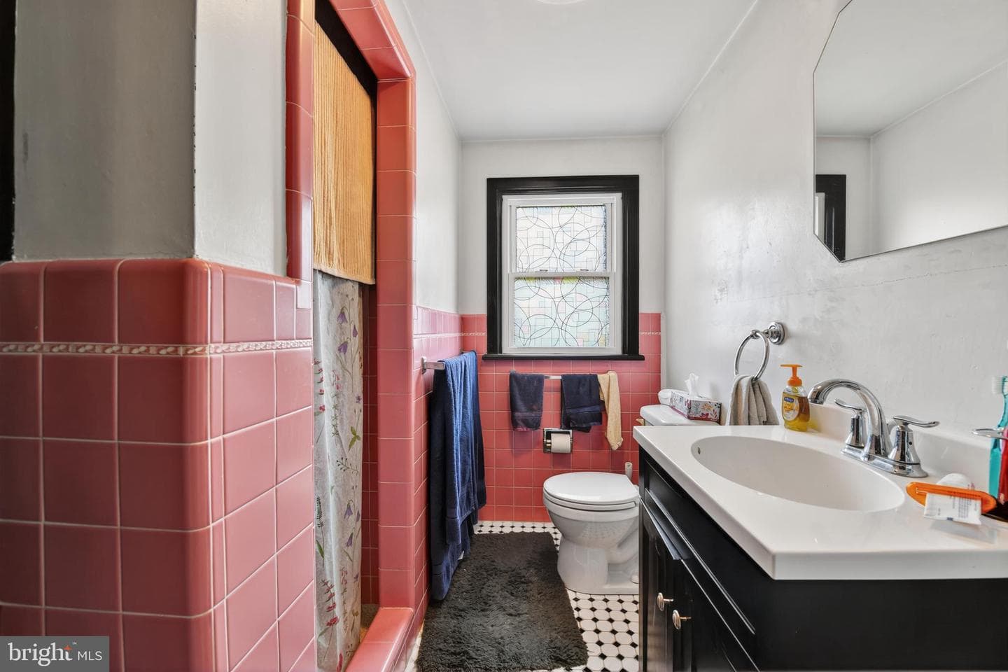 203 Mayer Street photo 28