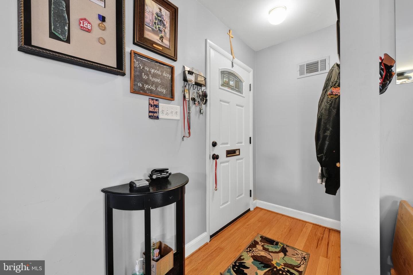 203 Mayer Street photo 6