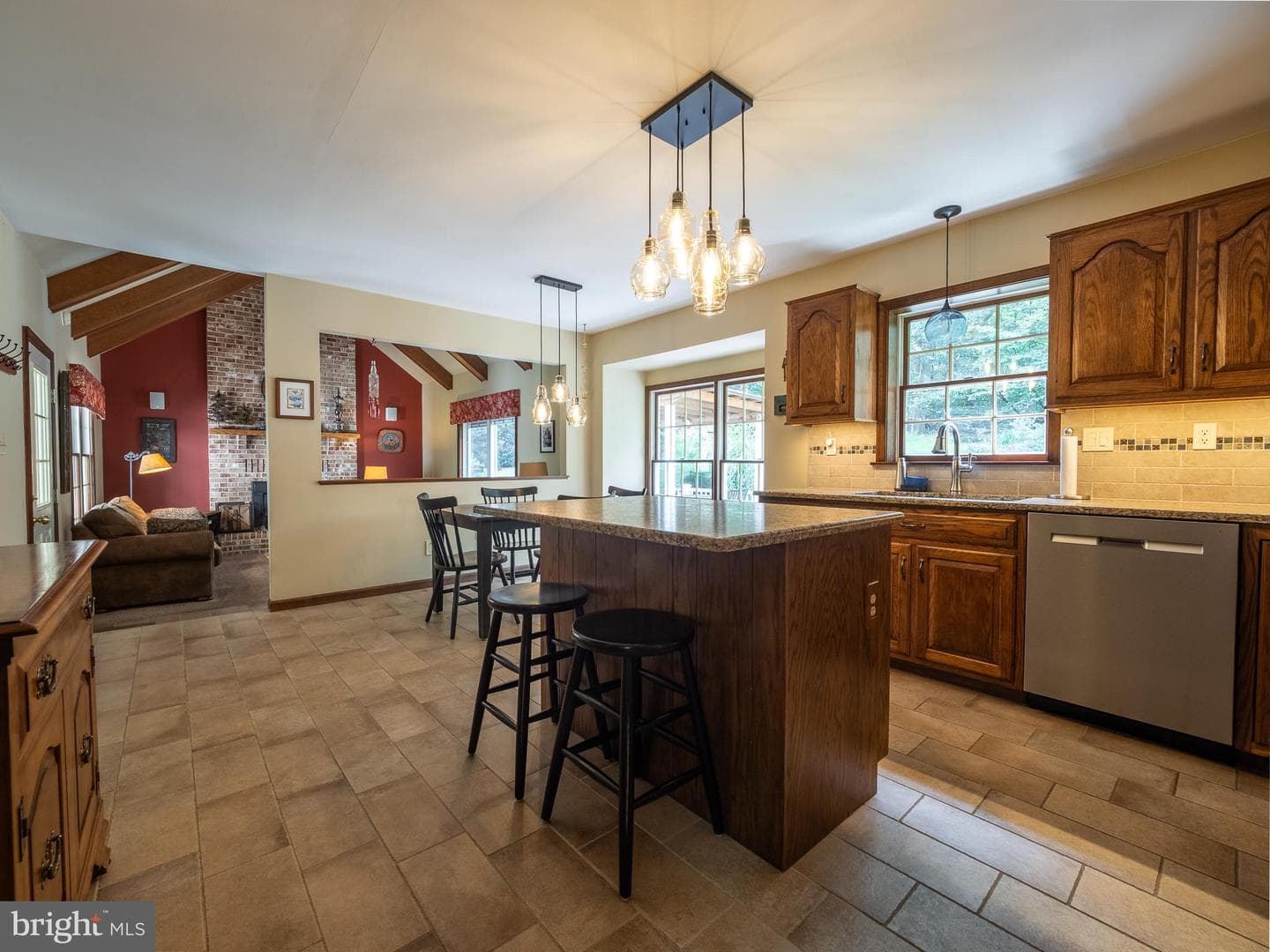 24 Woods Lane photo 15