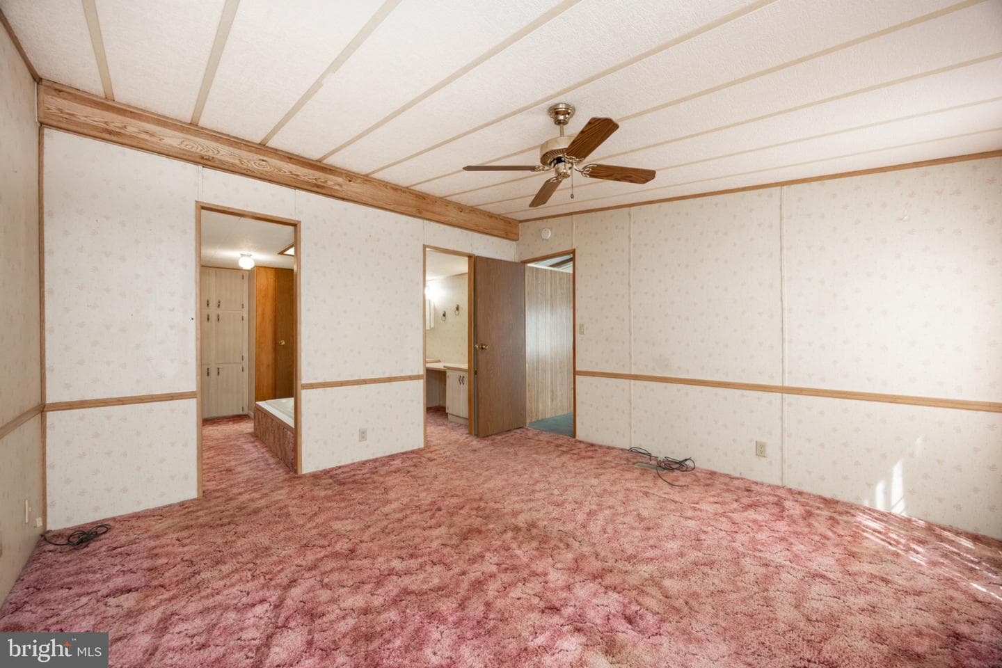 1215 E Main Street photo 20