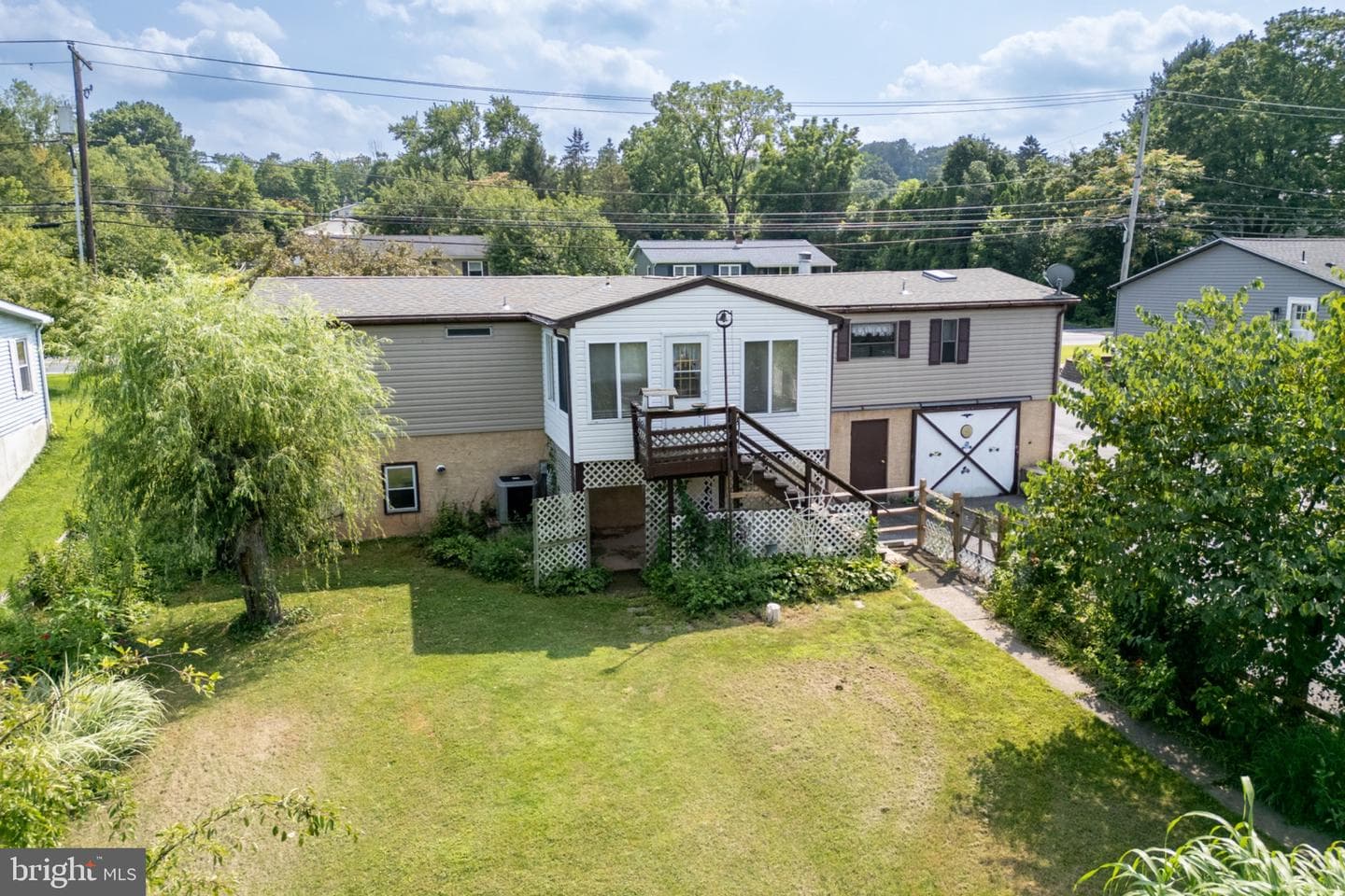 1215 E Main Street photo 40