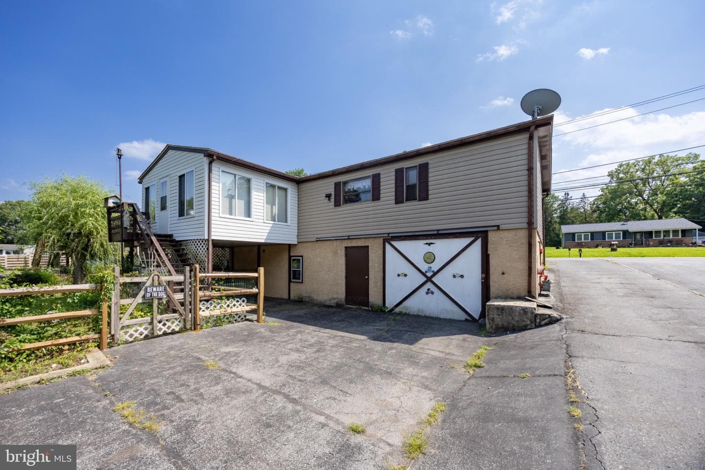 1215 E Main Street photo 43