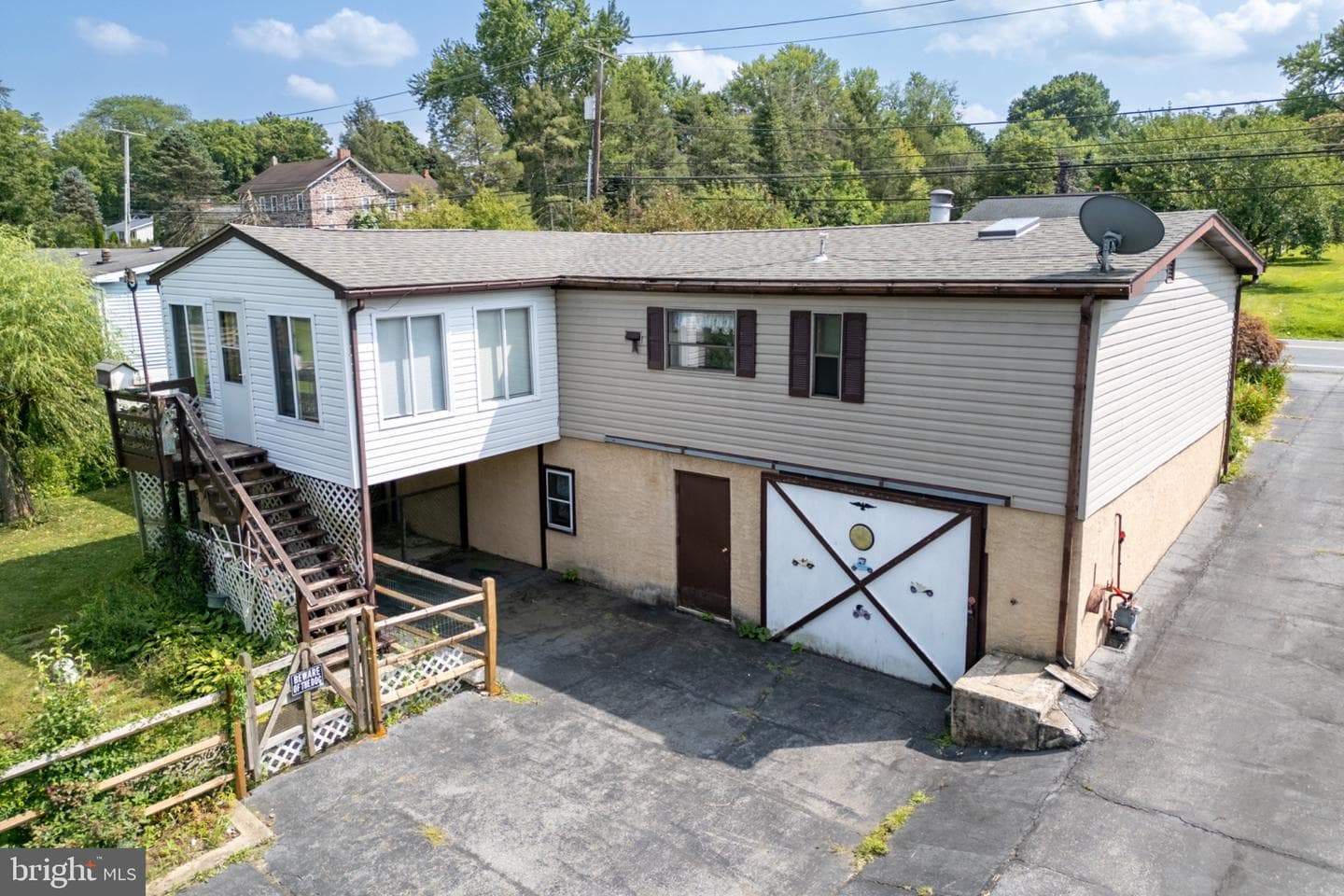 1215 E Main Street photo 44