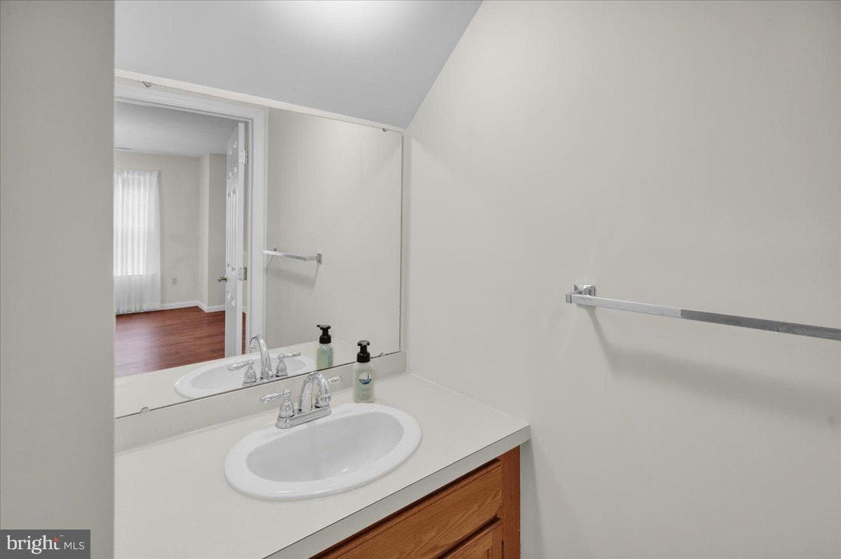 137 Hickory Lane photo 12