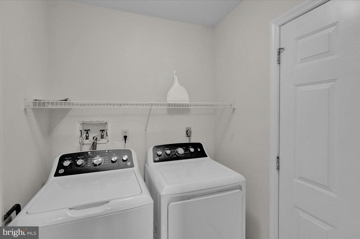 137 Hickory Lane photo 21