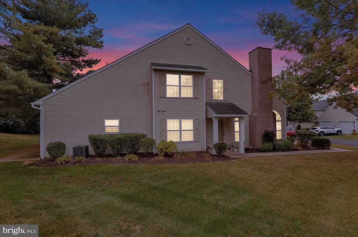 137 Hickory Lane photo 32