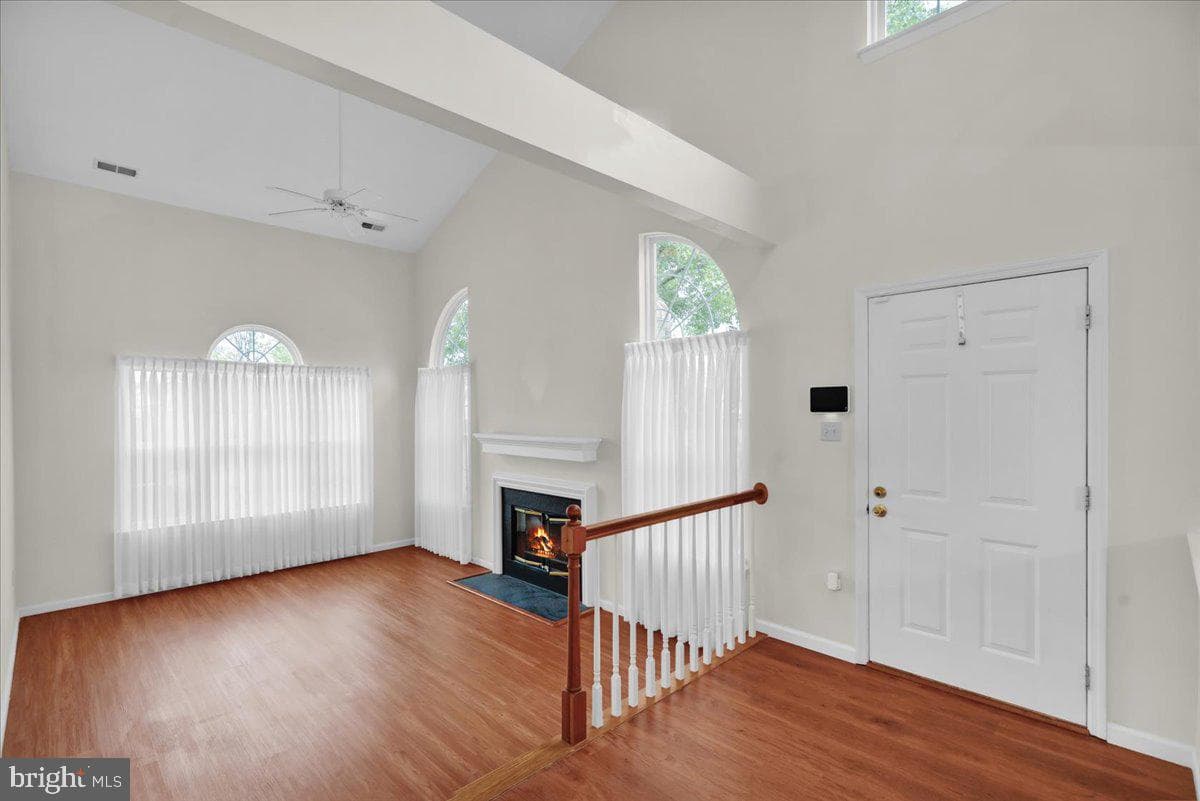 137 Hickory Lane photo 5