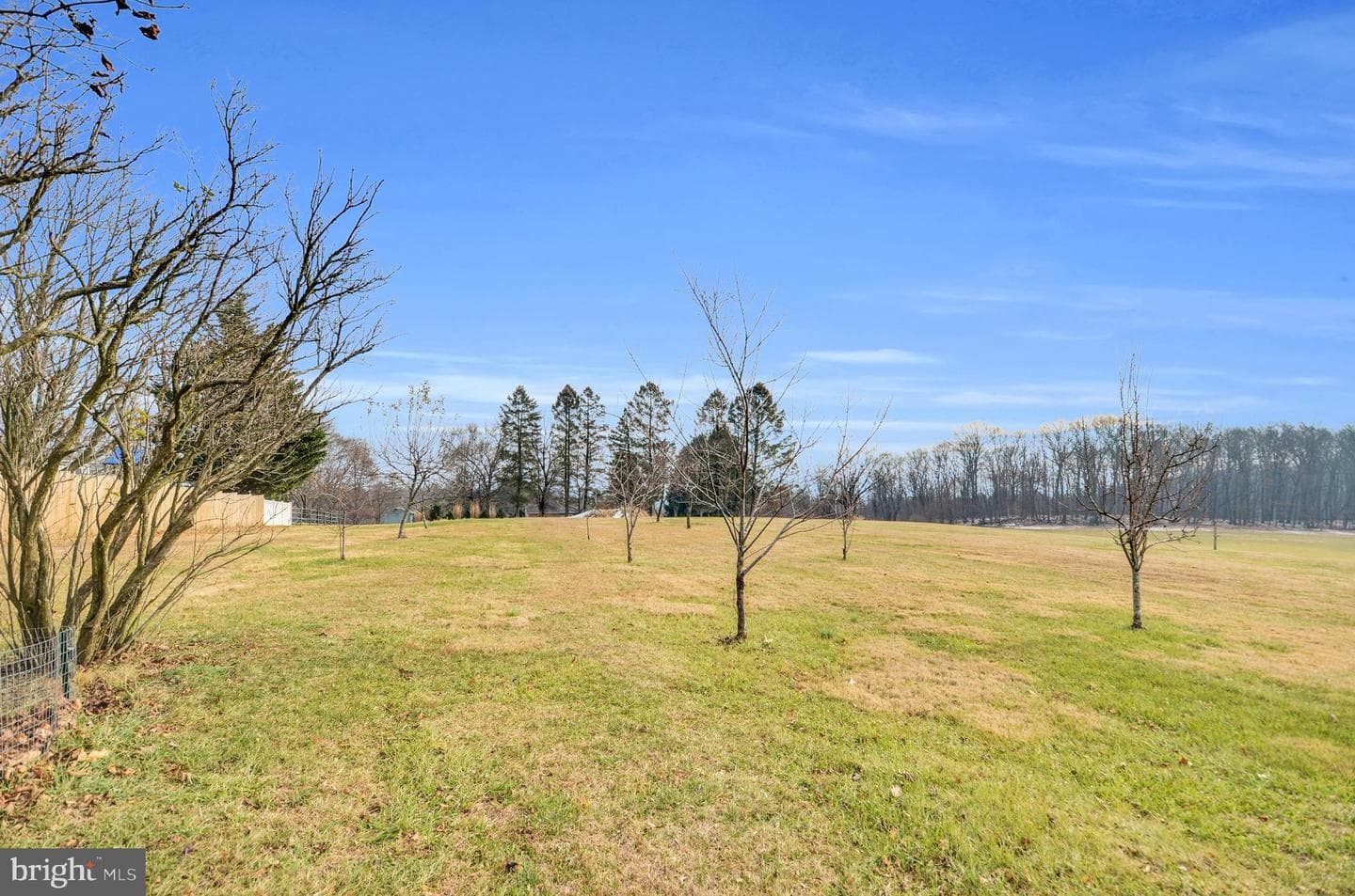 221 Hartman Road photo 8