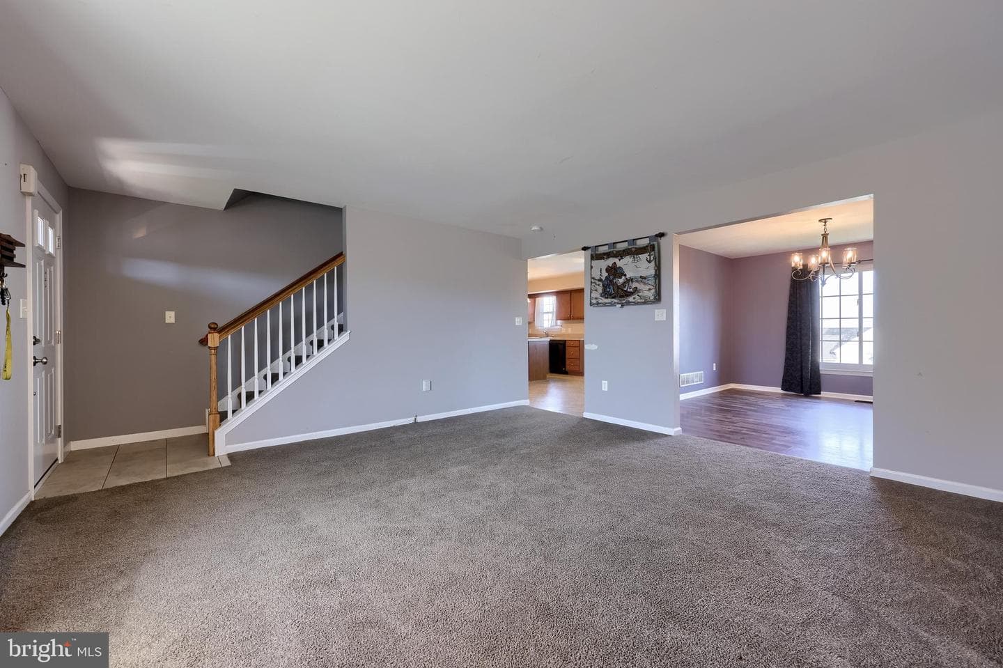504 Longview Drive photo 10