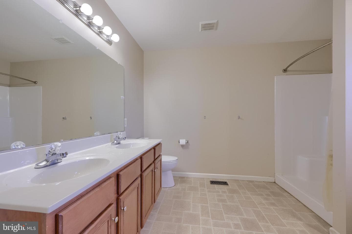 504 Longview Drive photo 36