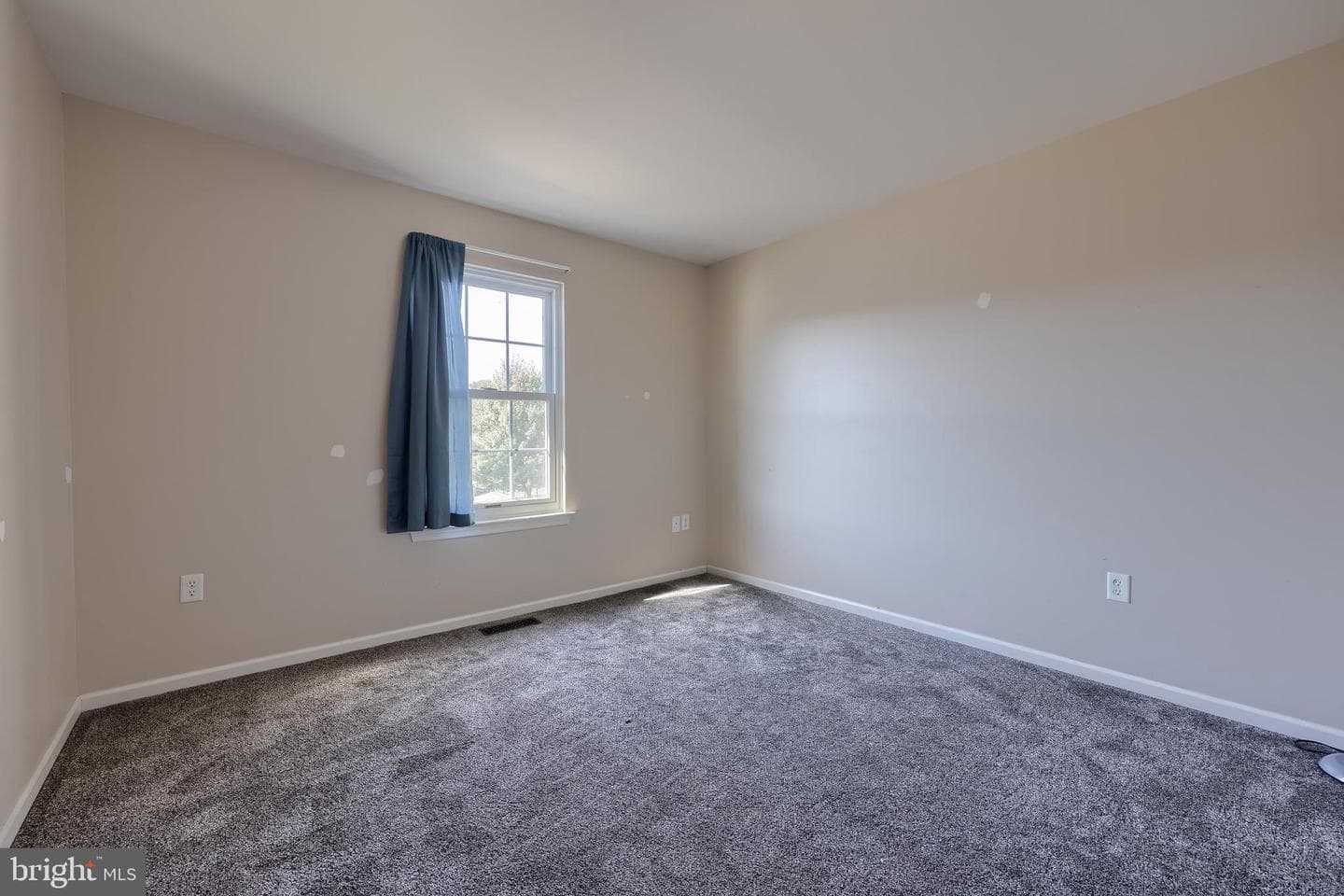 504 Longview Drive photo 40