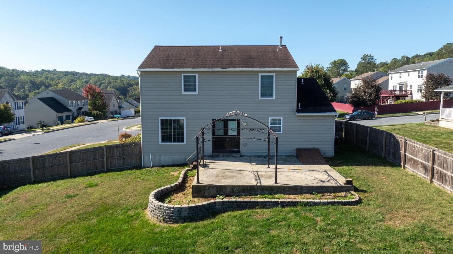 504 Longview Drive photo 42