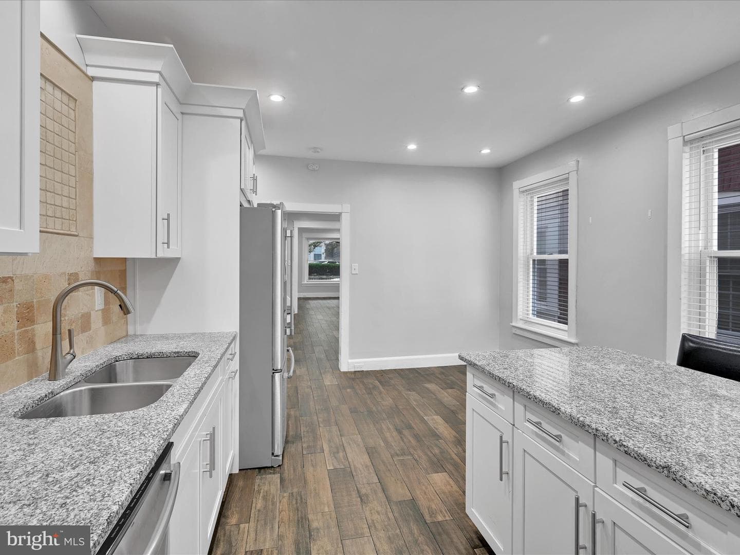 415 Franklin Street photo 10