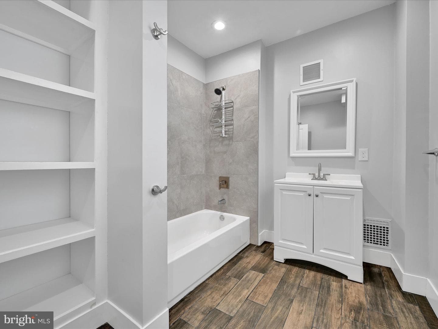 415 Franklin Street photo 20
