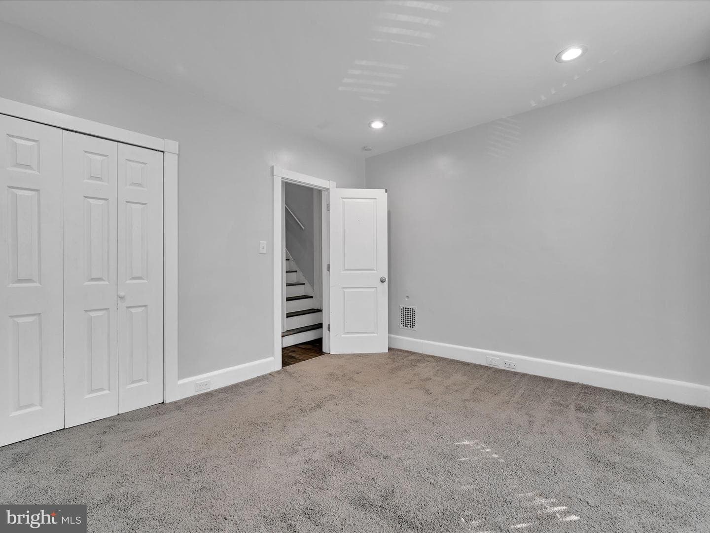 415 Franklin Street photo 23