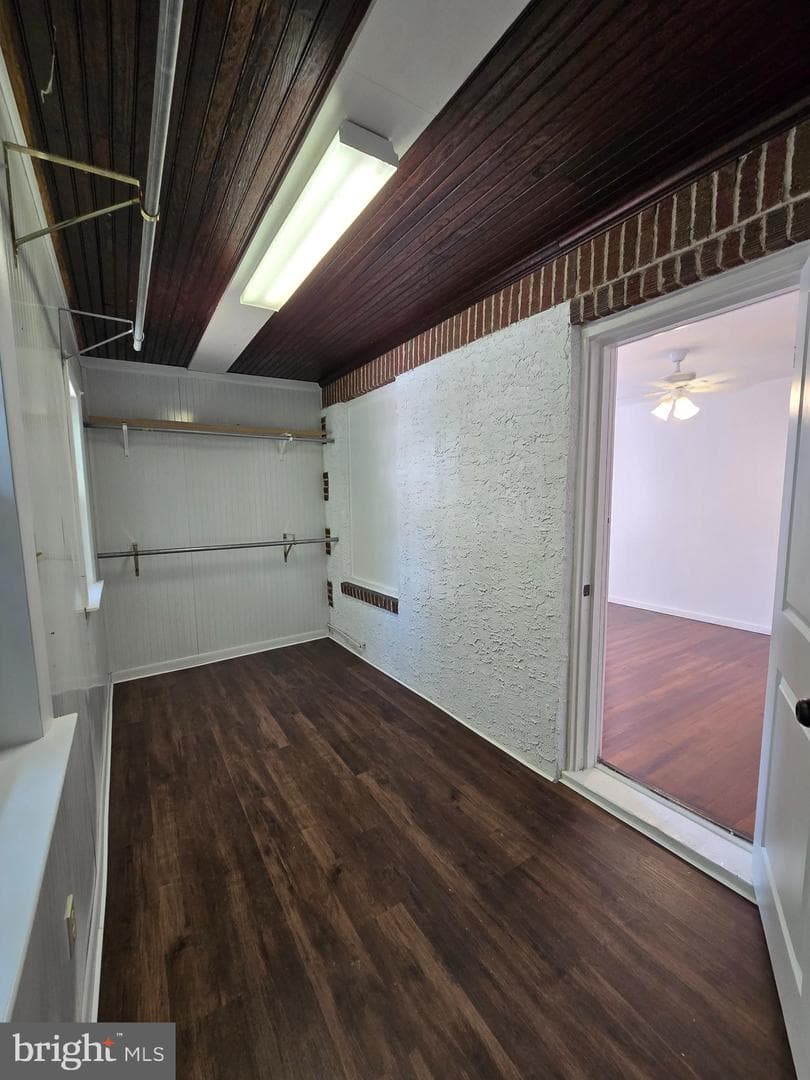 1421 Palm Street photo 18