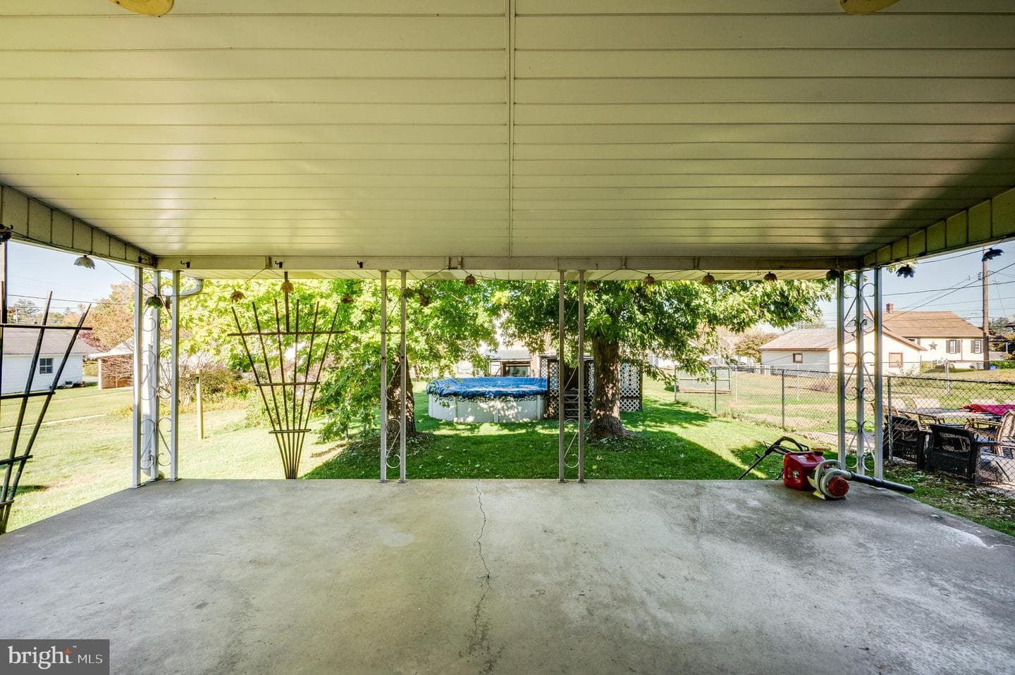 307 E Washington Street photo 36