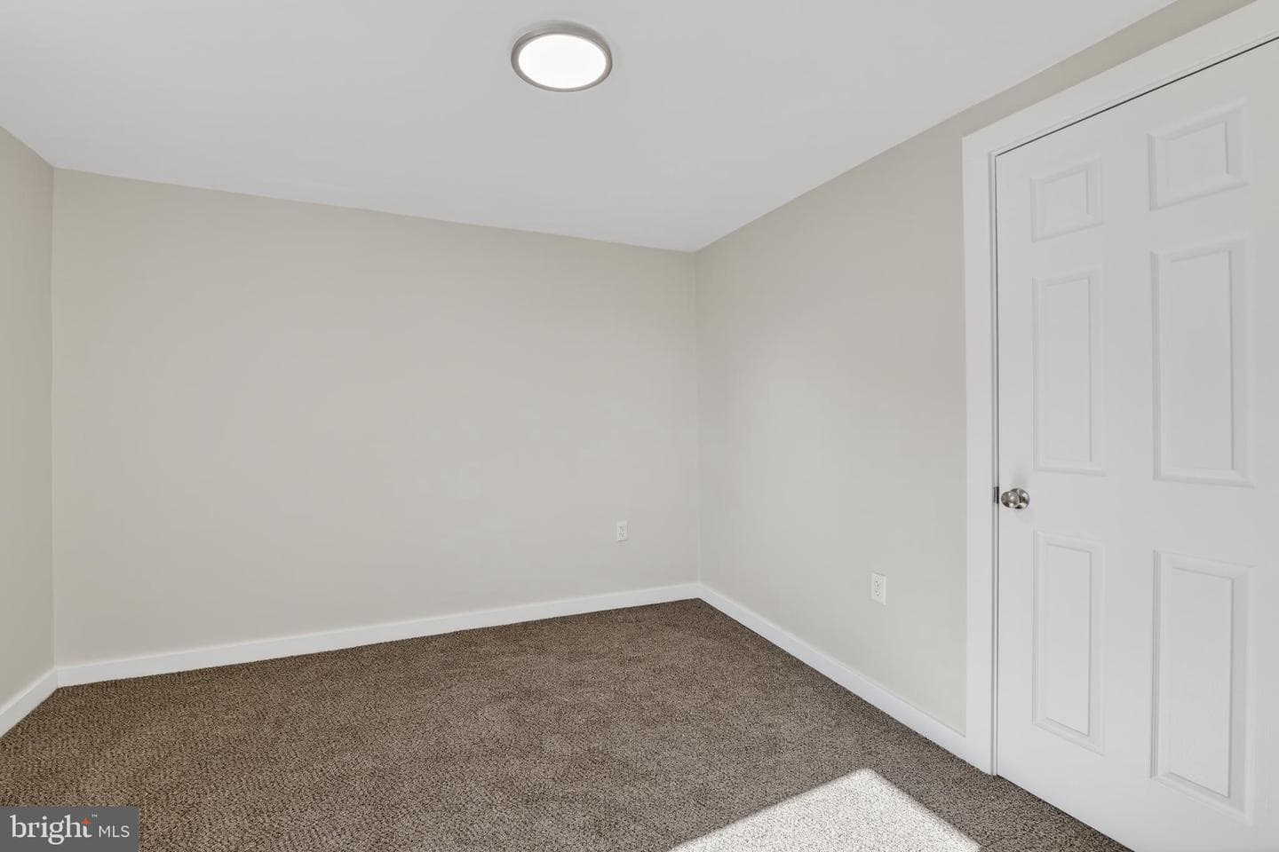 210 Wentz Street photo 13