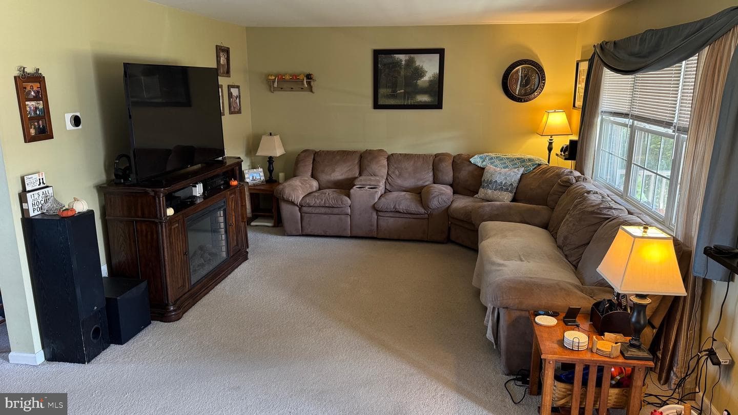 281 N View Road photo 6