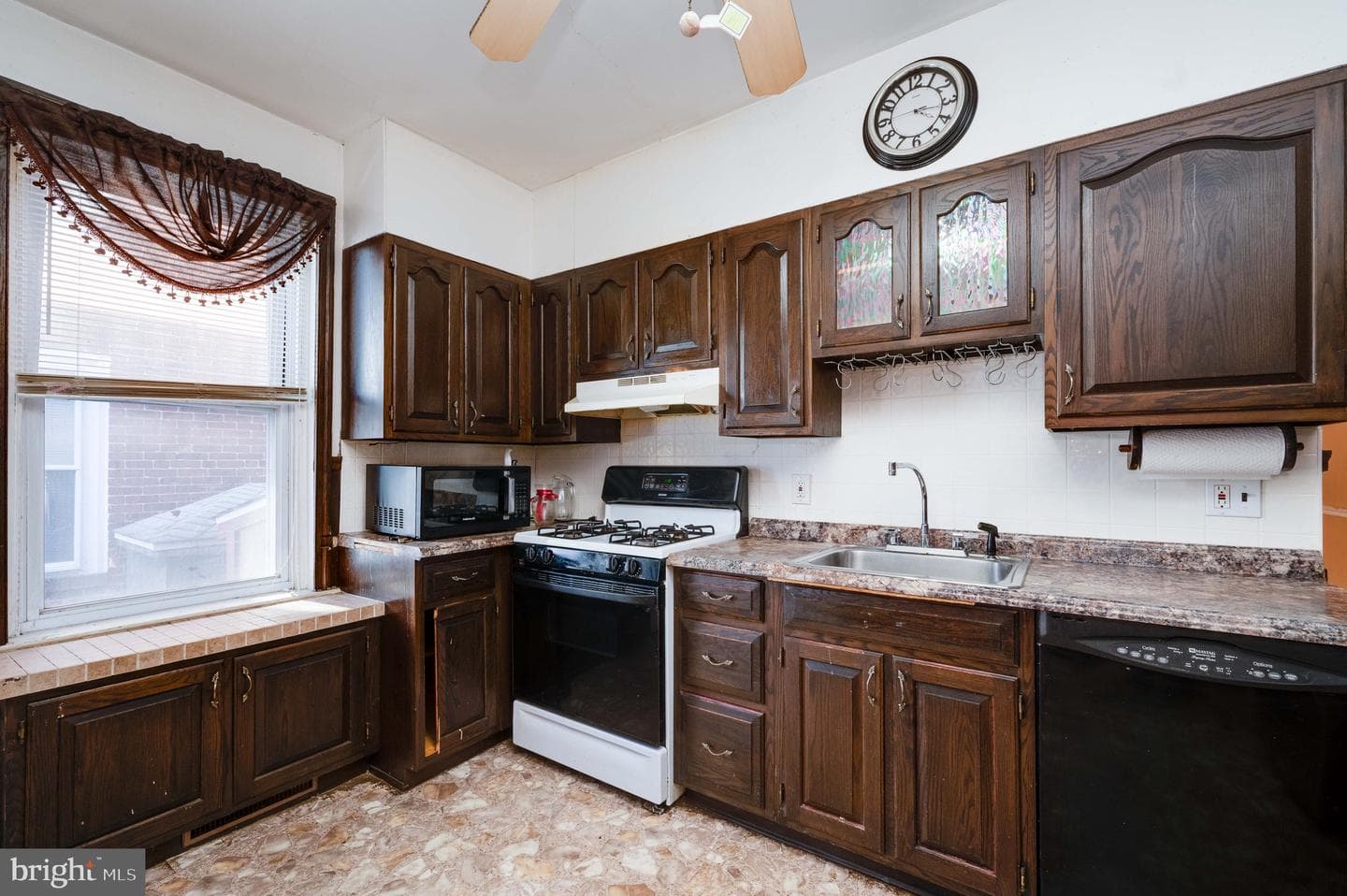 1628 Locust Street photo 12