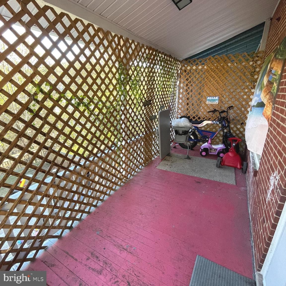 26 E Mohn Street photo 6