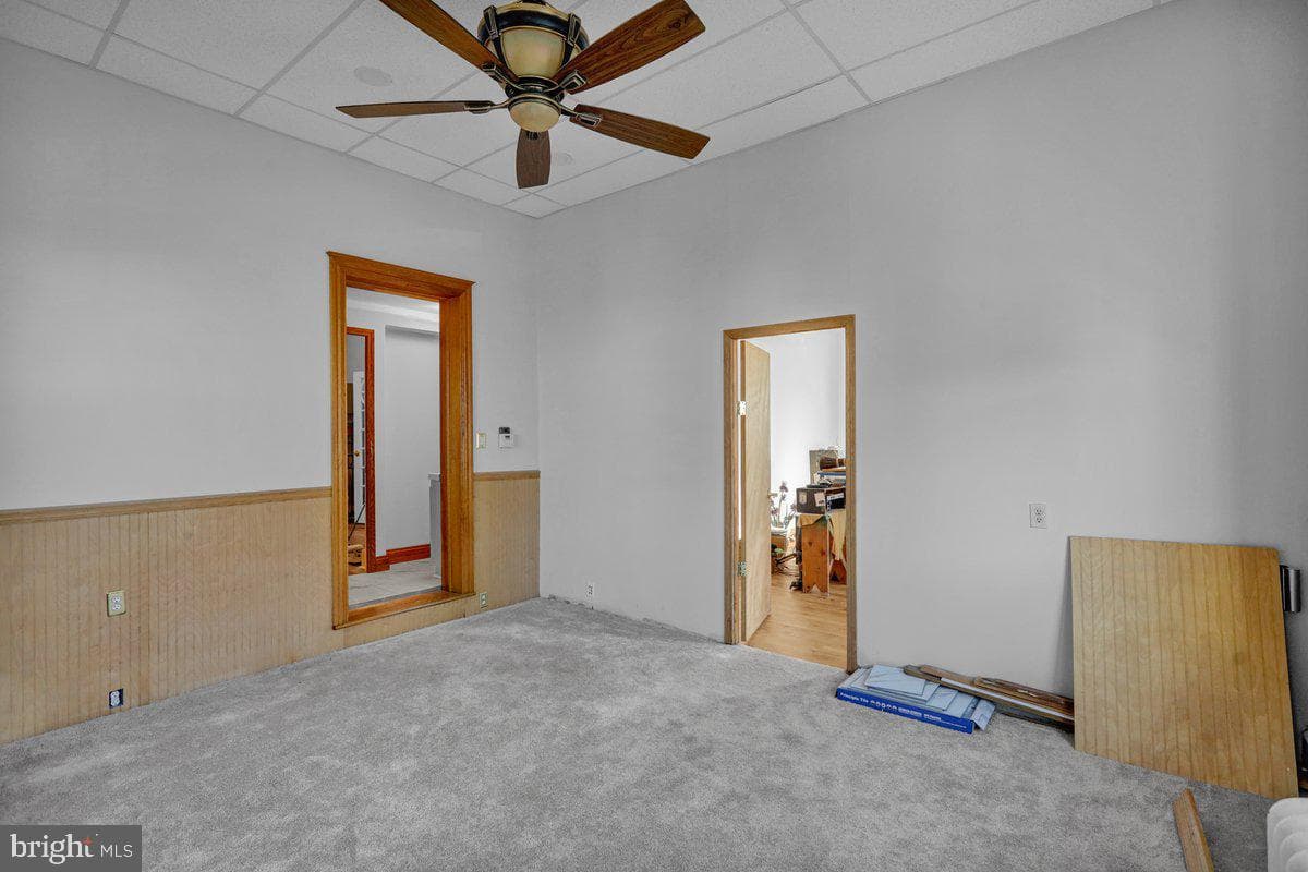 161 W High Street photo 28