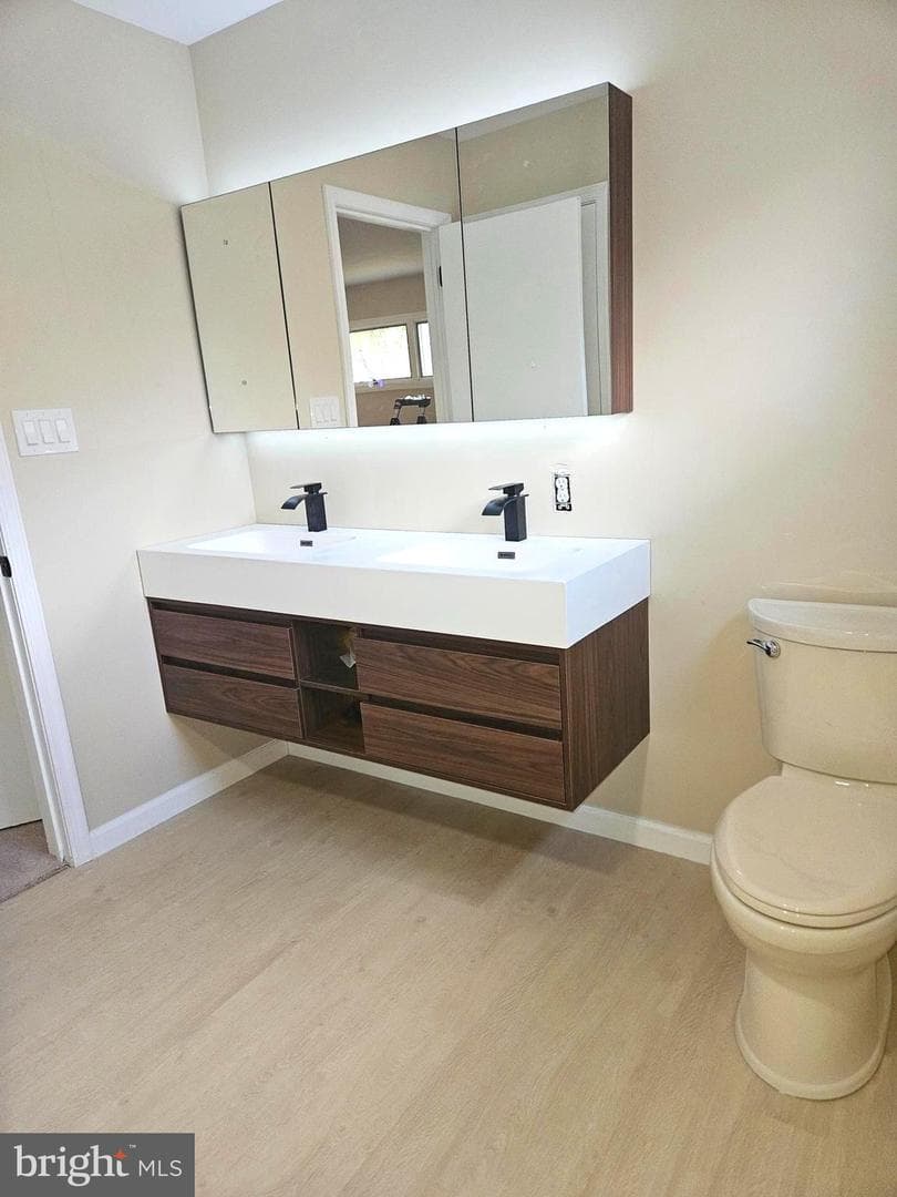 317 Warwick Drive photo 12