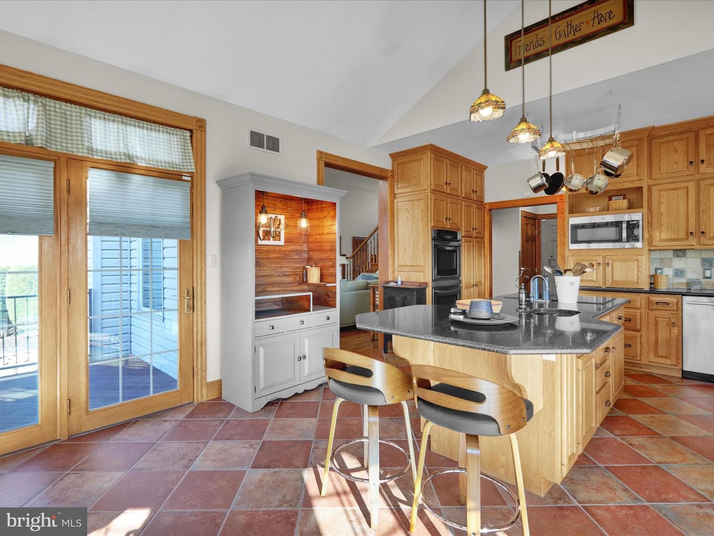 38 Grandview Road photo 9