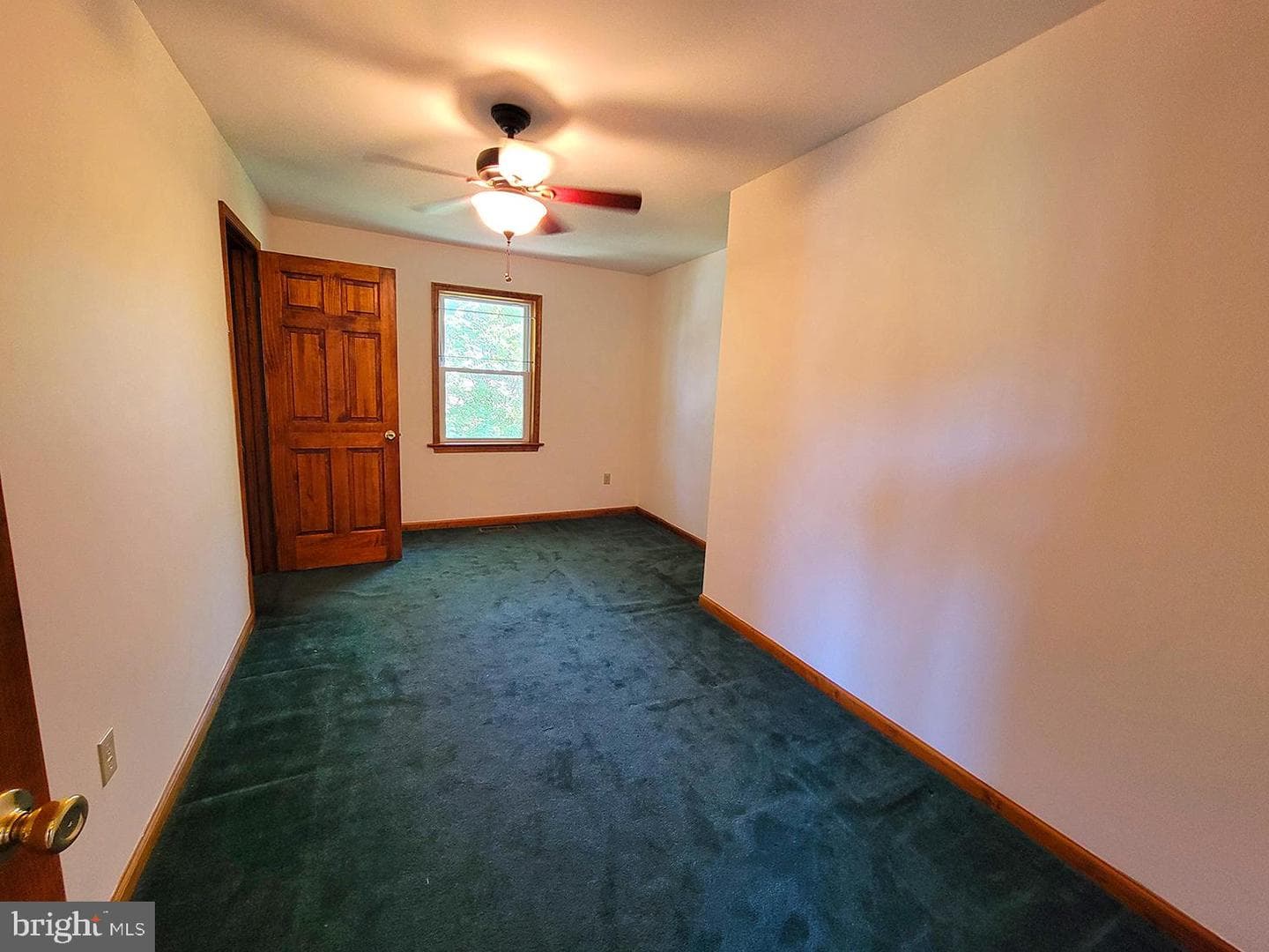 1018 Crestview Avenue photo 21