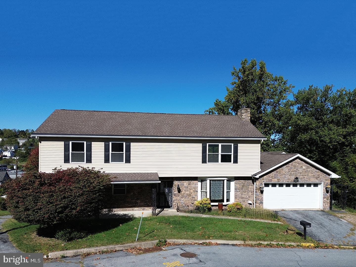 1018 Crestview Avenue photo 40