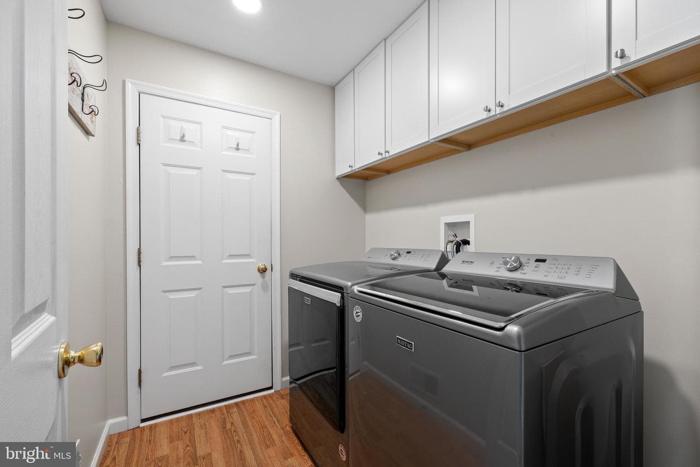 38 Laura Drive photo 12