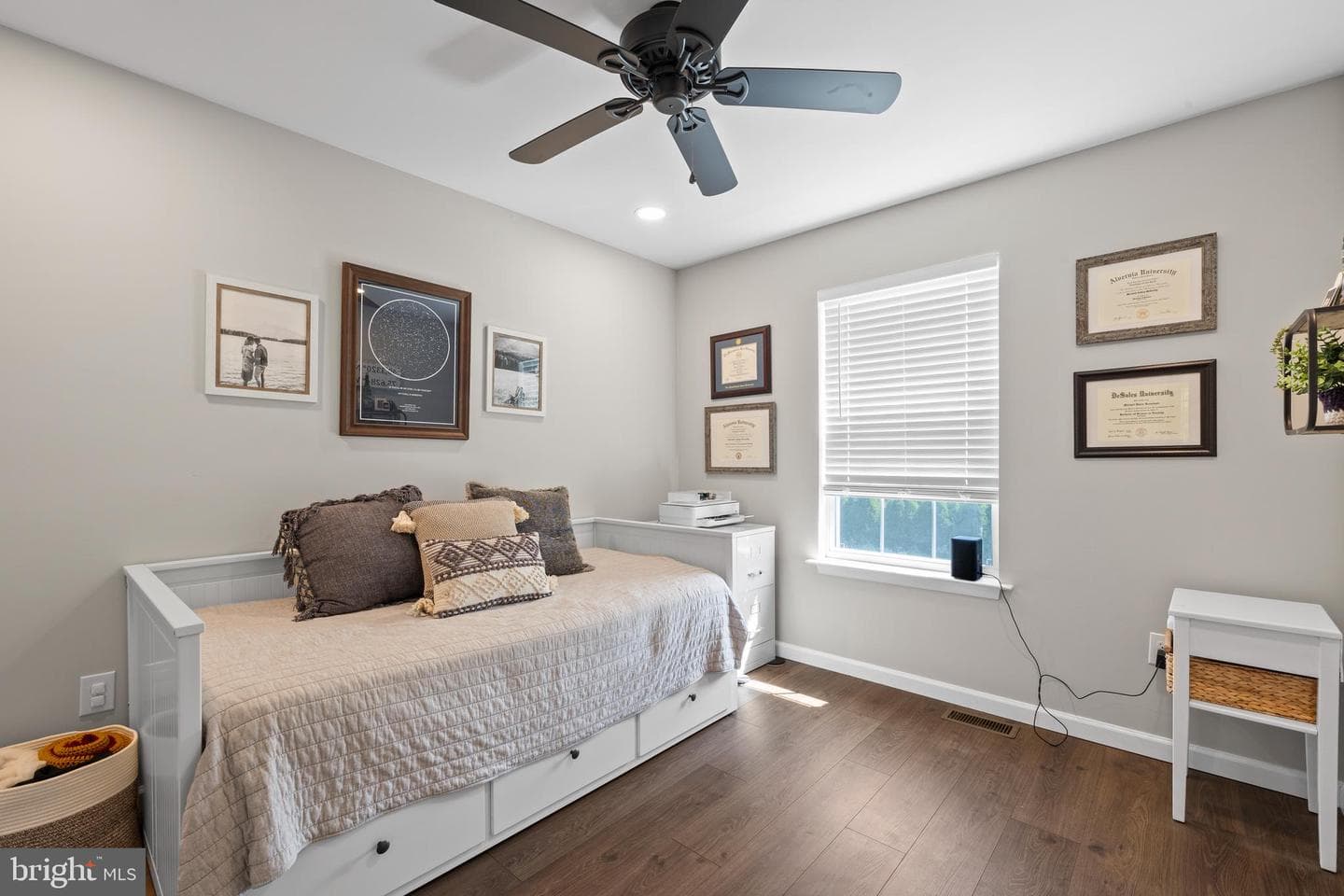38 Laura Drive photo 18