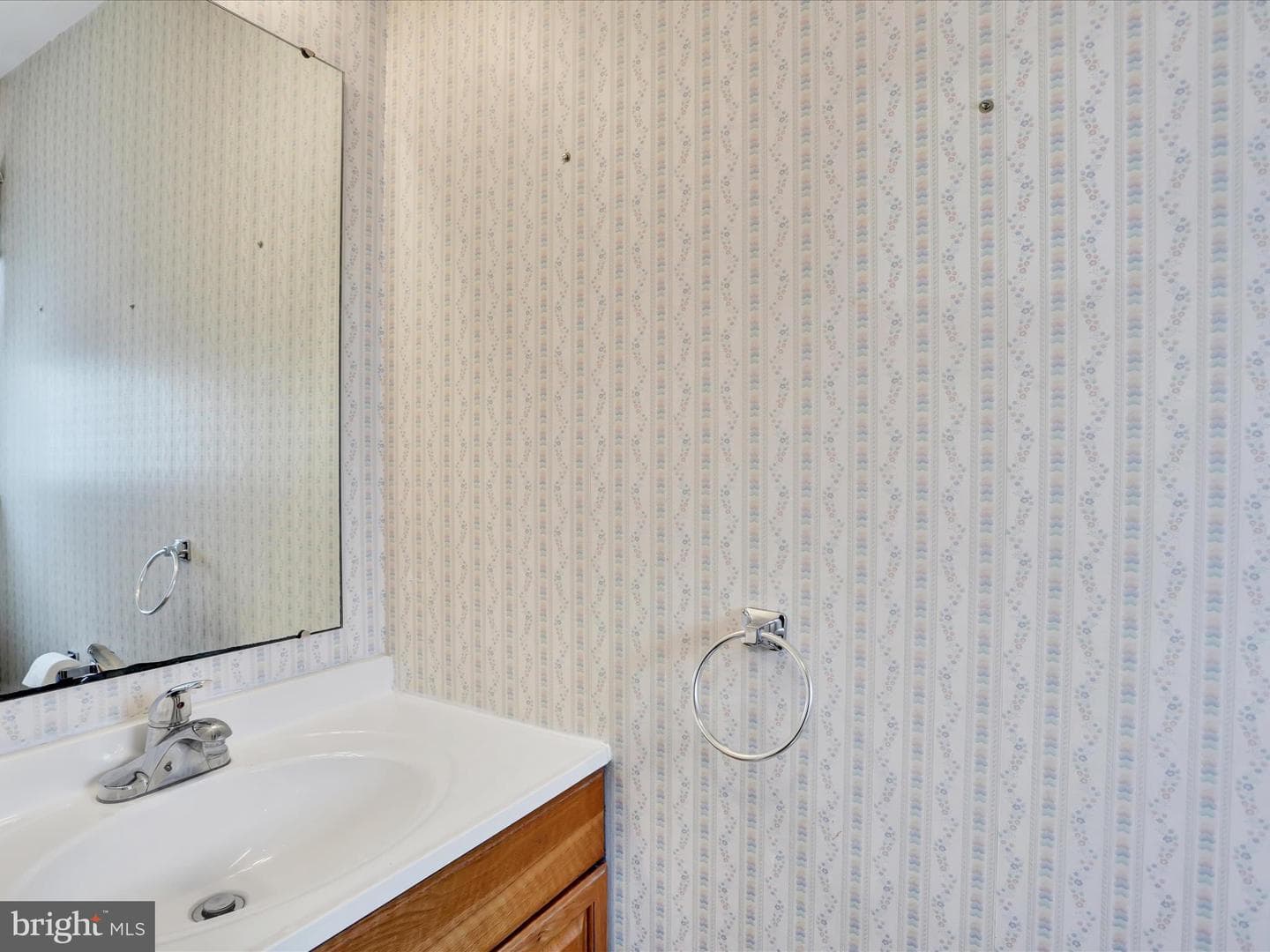 833 Pine Heights Road photo 20