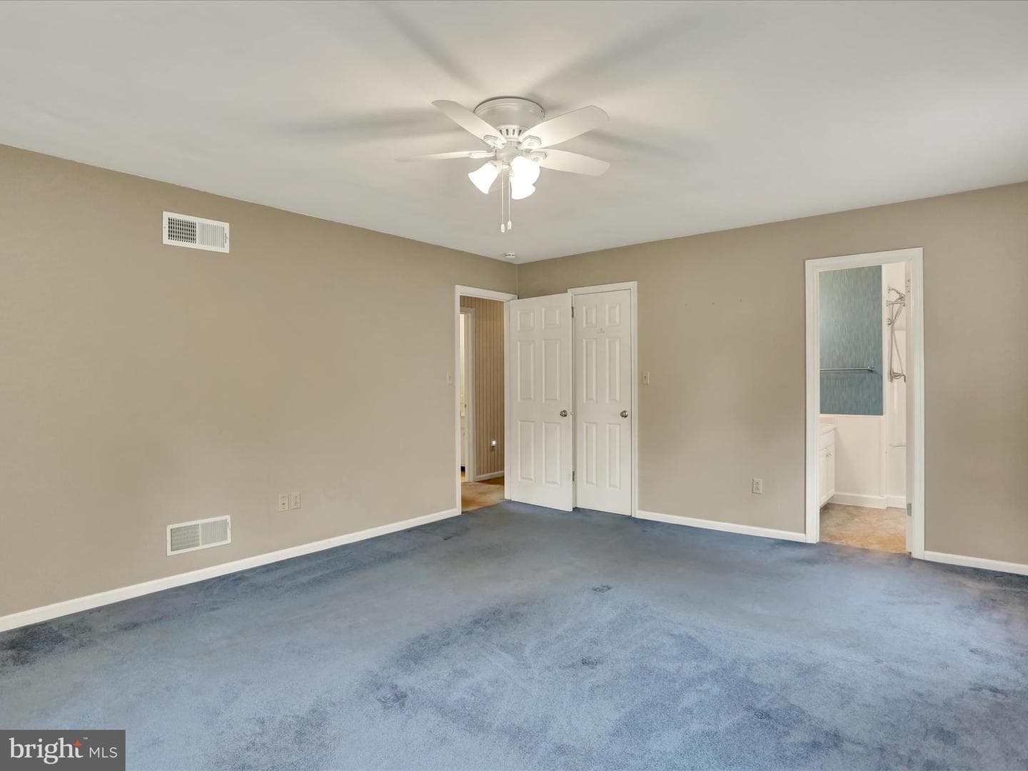833 Pine Heights Road photo 32