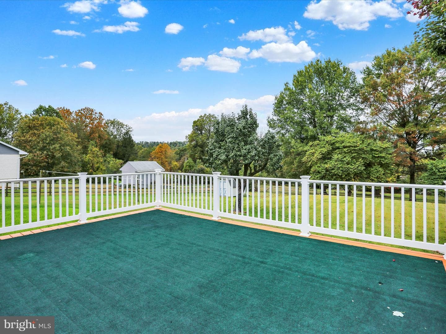 833 Pine Heights Road photo 41