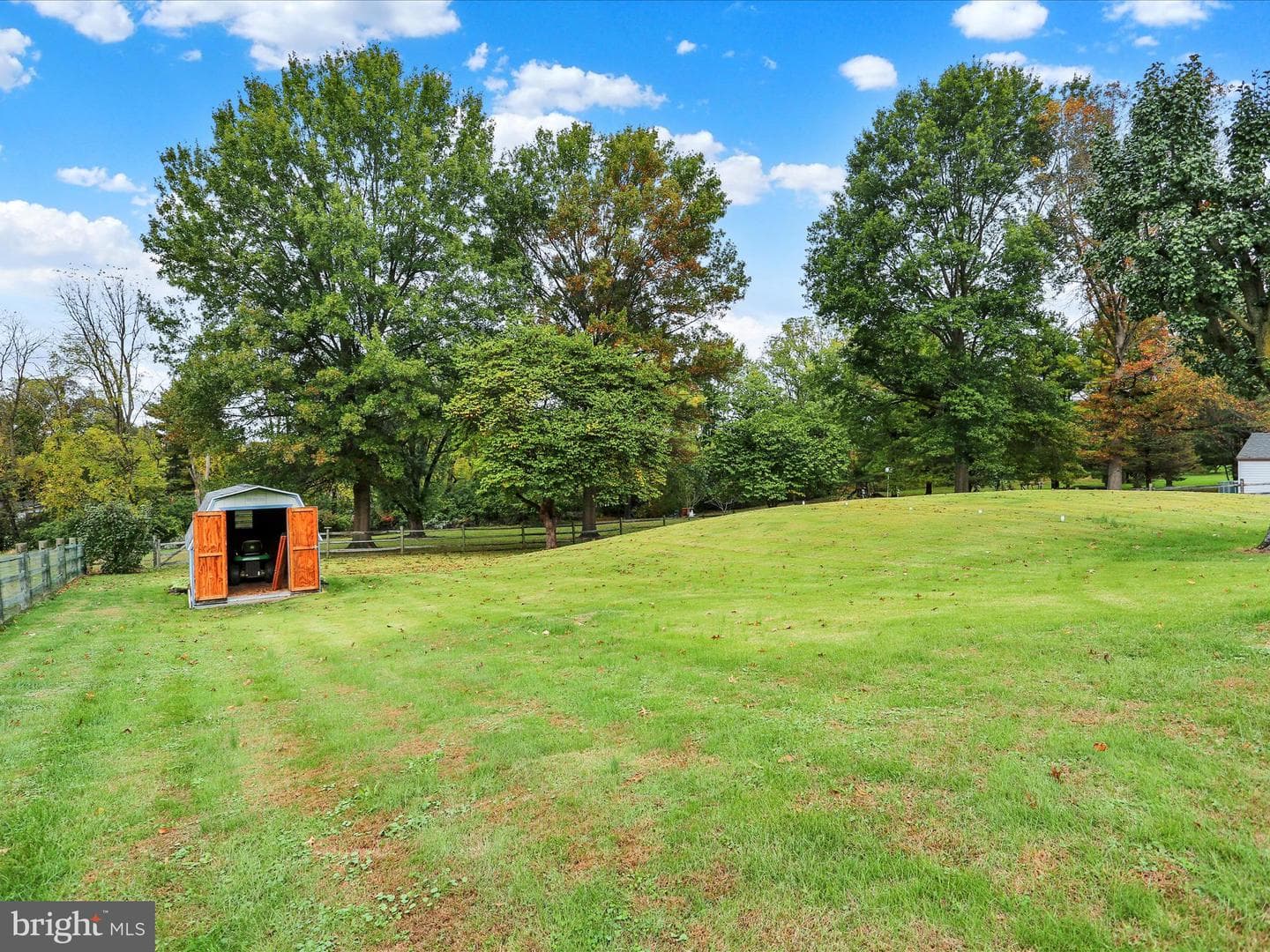 833 Pine Heights Road photo 42