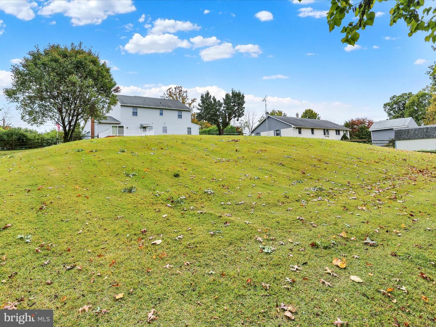 833 Pine Heights Road photo 46
