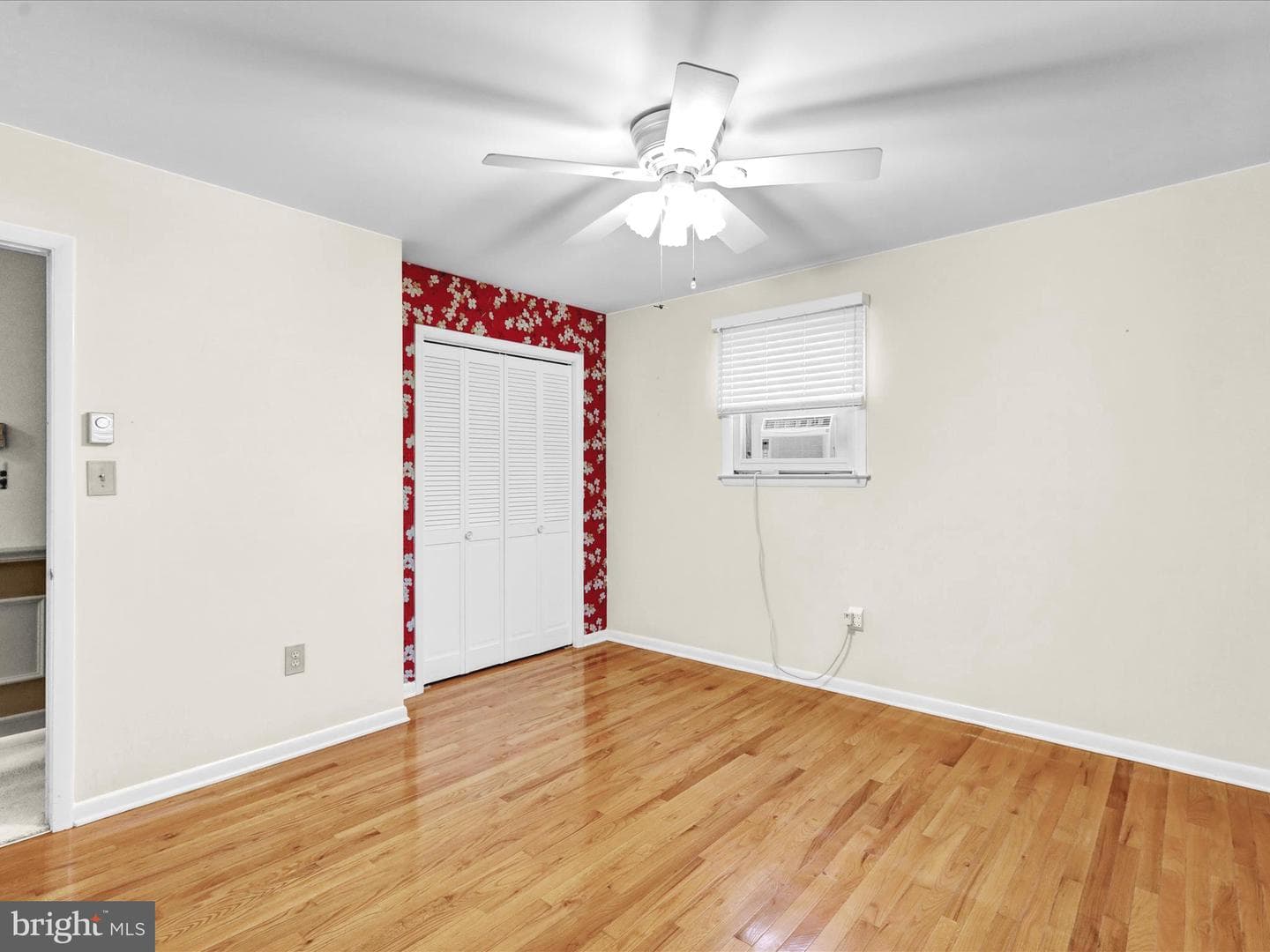 4001 Circle Avenue photo 28