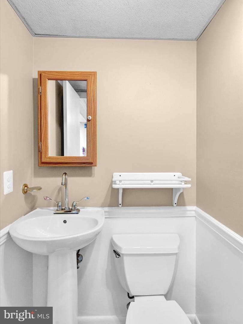 4001 Circle Avenue photo 35