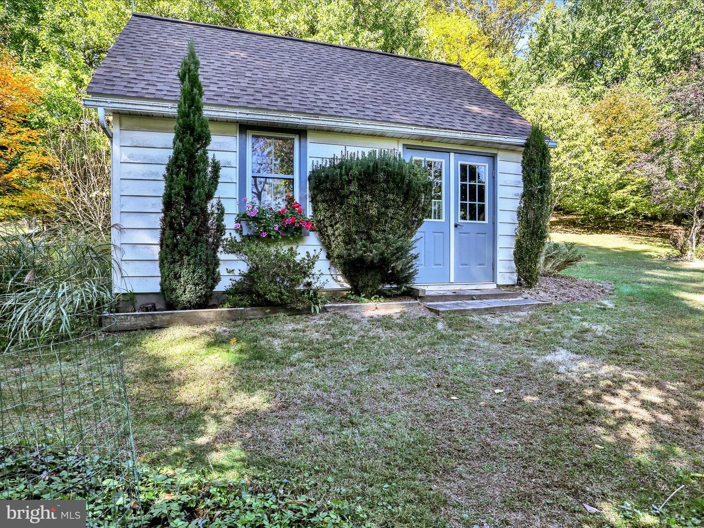 31 Imperial Drive photo 45