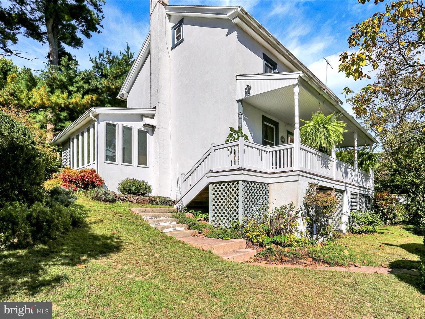31 Imperial Drive photo 5