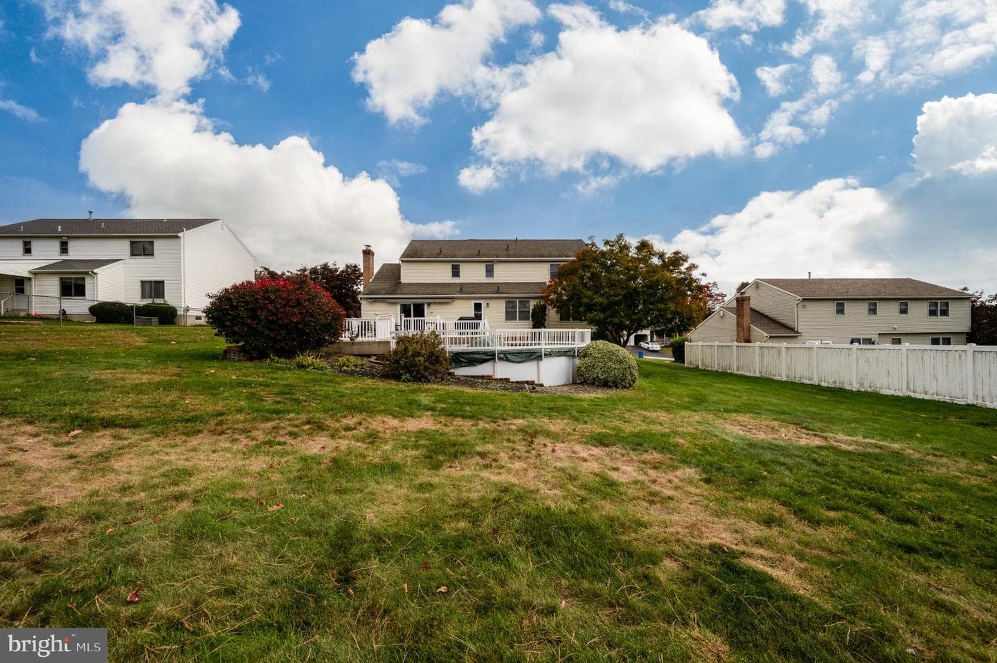 1052 Boeshore Circle photo 19