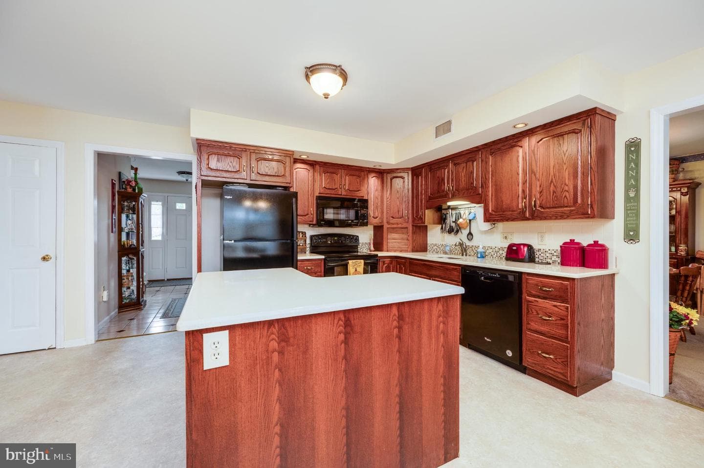 1052 Boeshore Circle photo 31