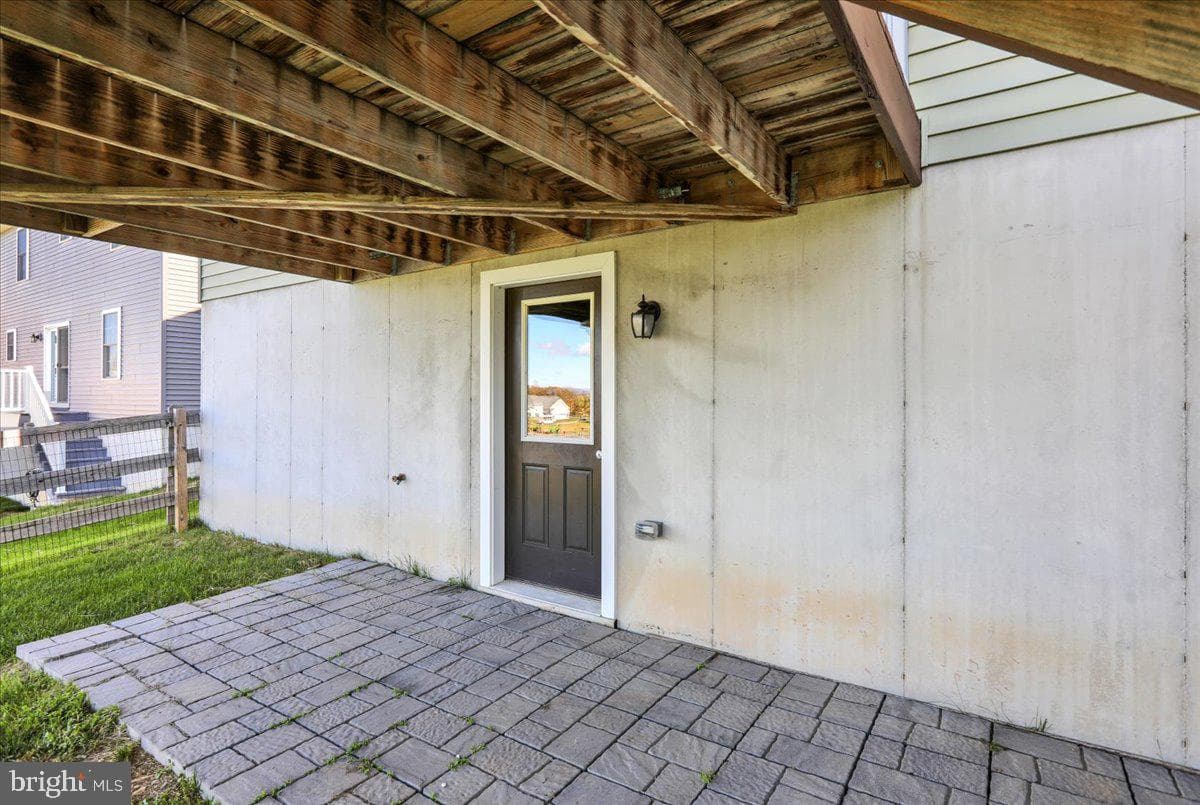 11 Clover Drive photo 31