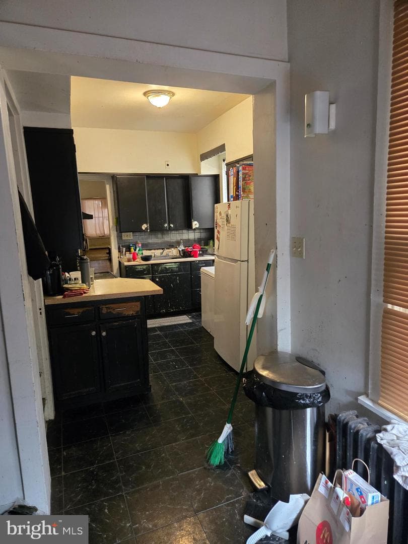 1238 Eckert Avenue photo 5