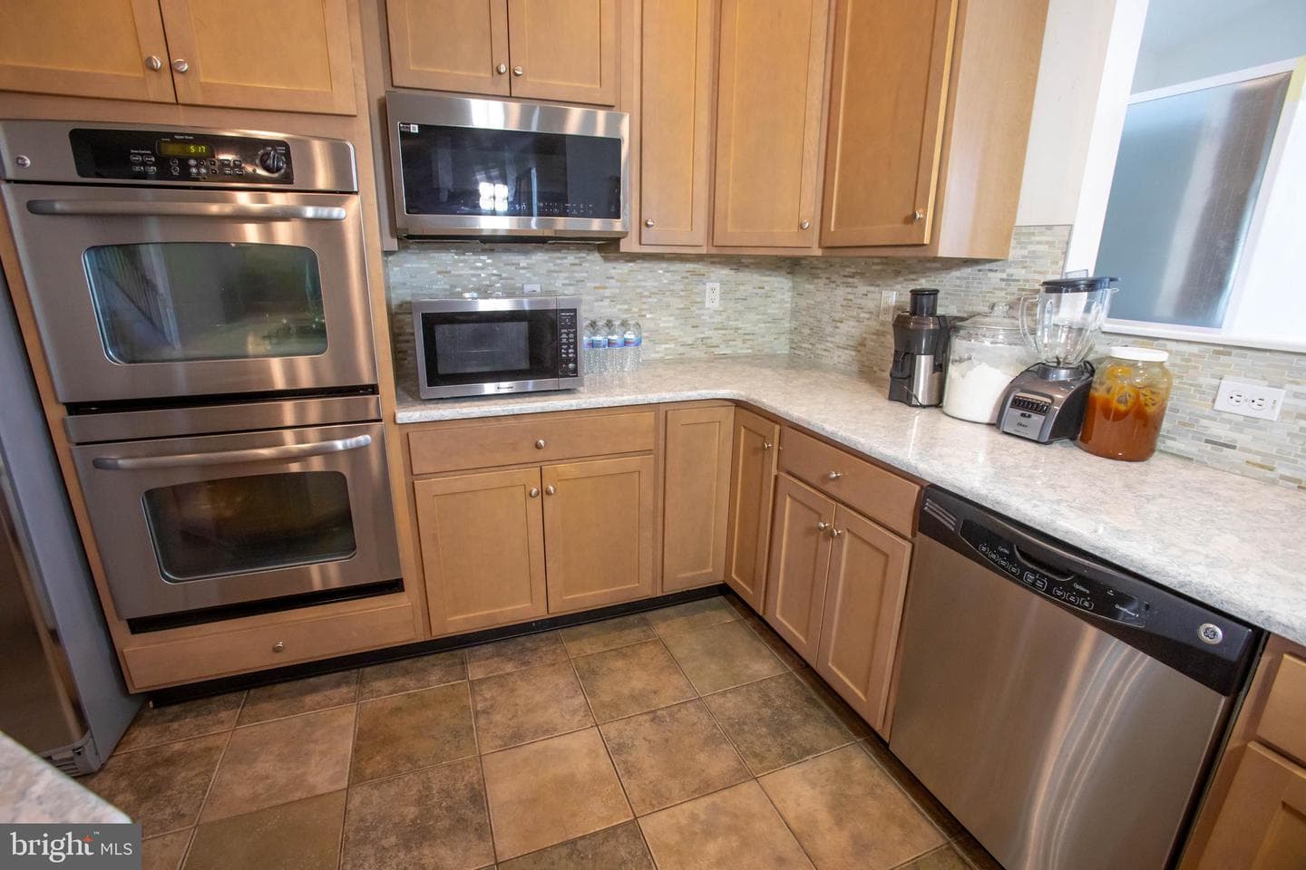 164 Meadowside Drive photo 24