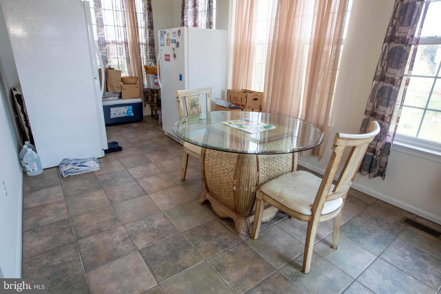 164 Meadowside Drive photo 26