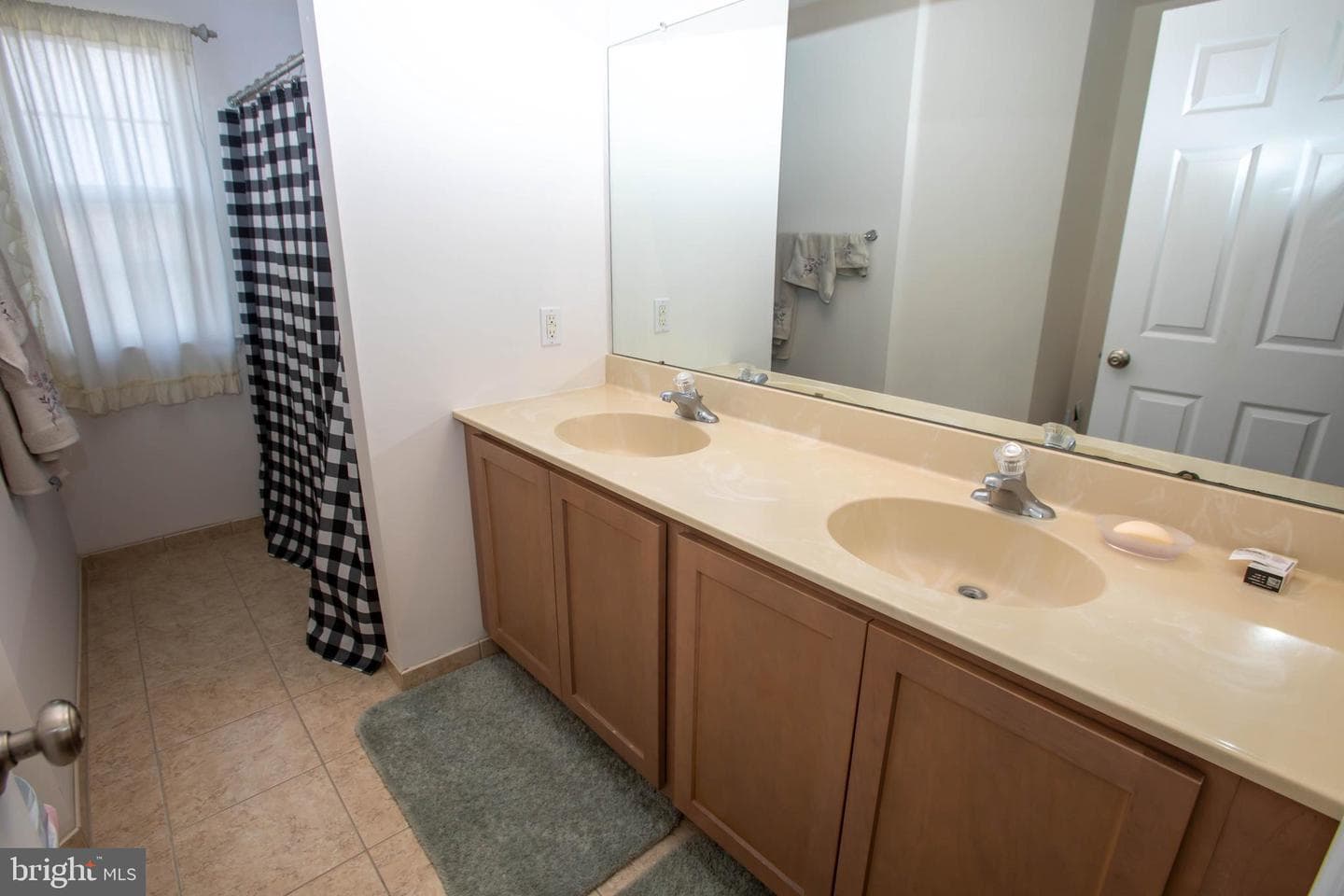 164 Meadowside Drive photo 54
