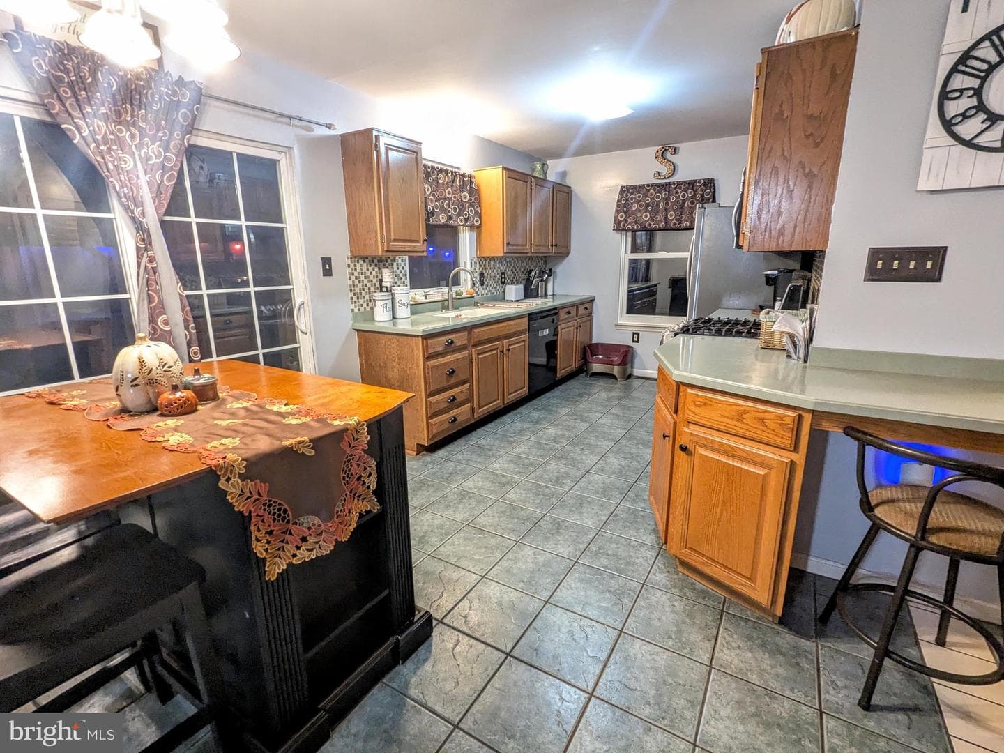 1033 Whitford Drive photo 8